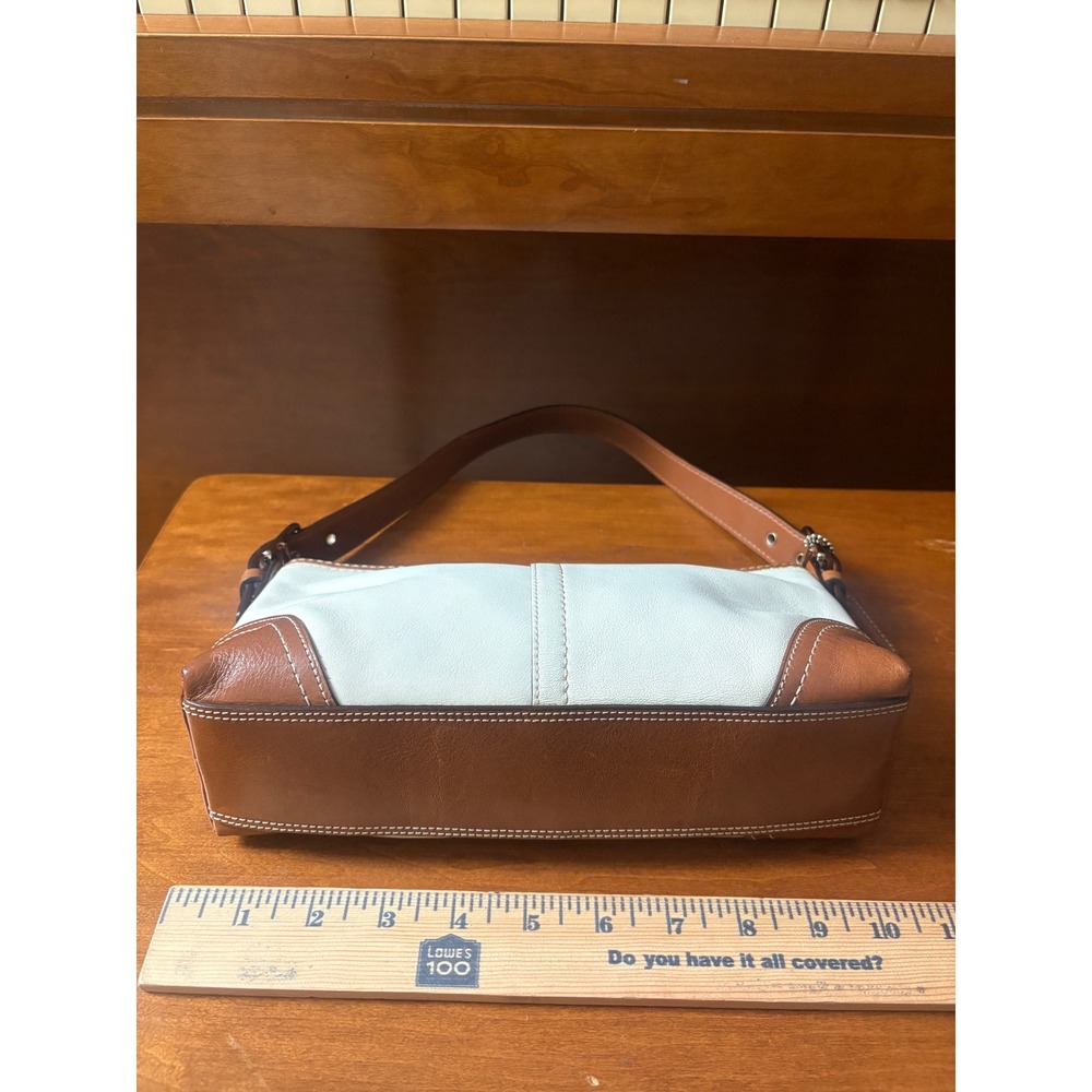 Coach Hampton Baguette Leather Shoulder Bag Cream Brown Y2K EUC - Picture 5 of 8